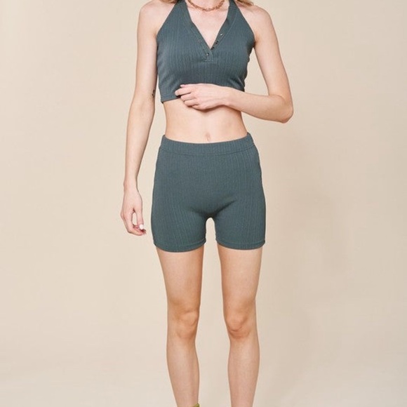 Listicle- Dark Green Ribbed Halter Crop Top and Biker Short Set- Large - Picture 2 of 5